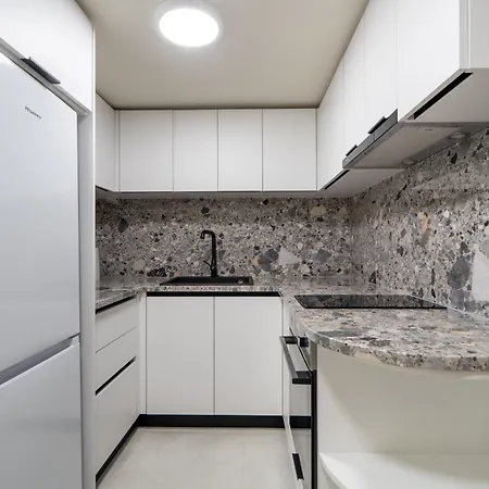 Elite Flats 2 Тирана