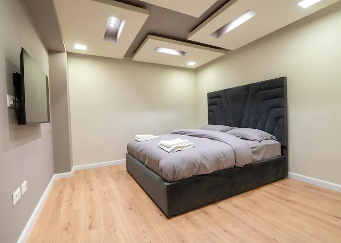 Elite Flats 2 公寓 地拉那