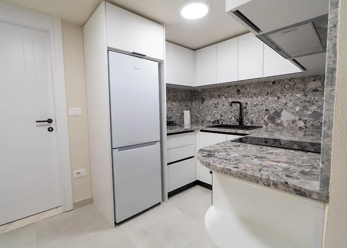 Elite Flats 2 地拉那