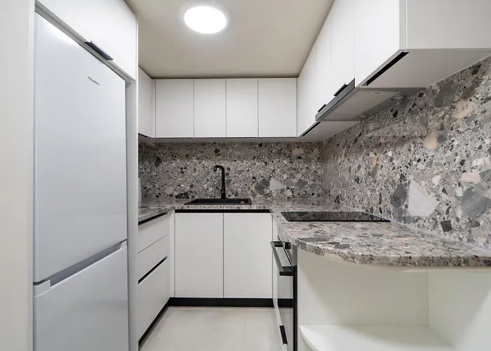 Elite Flats 2 地拉那